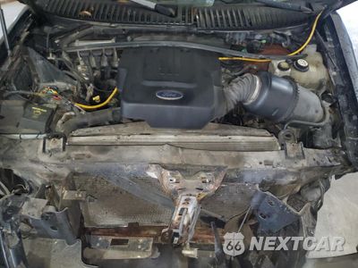 Zdjęcie 12 z 13 samochodu: 2004 FORD EXPEDITION XLS VIN:1FMRU13W84LB82029 - miniatura