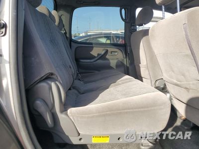 Zdjęcie 10 z 15 samochodu: 2006 TOYOTA TUNDRA DOUBLE CAB LIMITED VIN:5TBET38196S544331 - miniatura