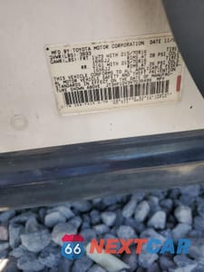 Zdjęcie 12 z 12 samochodu: 1997 TOYOTA RAV4 VIN:JT3HP10V3V7038499 - miniatura