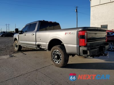 Drugie zdjęcie samochodu z przodu: 2025 FORD F350 SUPER DUTY VIN:1FT8W3BM1SEC36679 - miniatura