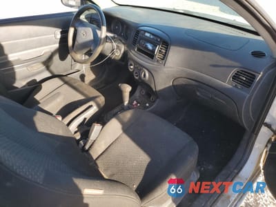 Zdjęcie 8 z 12 samochodu: 2008 HYUNDAI ACCENT GS VIN:KMHCM36CX8U068827 - miniatura
