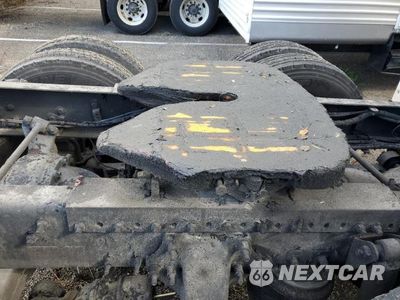 Zdjęcie 19 z 20 samochodu: 2016 FREIGHTLINER CASCADIA 125 SEMI TRUCK VIN:1FUJGLD52GLGD7415 - miniatura
