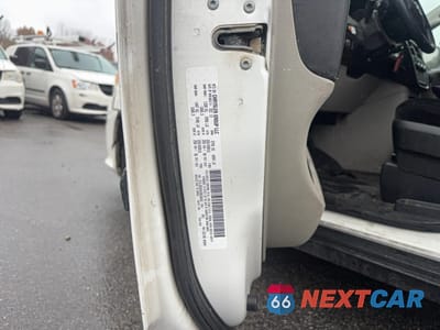 Zdjęcie 10 z 10 samochodu: 2013 RAM TRADESMAN VIN:2C4JRGAG4DR658642 - miniatura