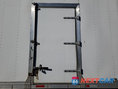 Zdjęcie 11 z 13 samochodu: 2016 INTERNATIONAL 4000 4300 - SEMI TRUCK VIN:1HTMMMML7GH219943 - miniatura