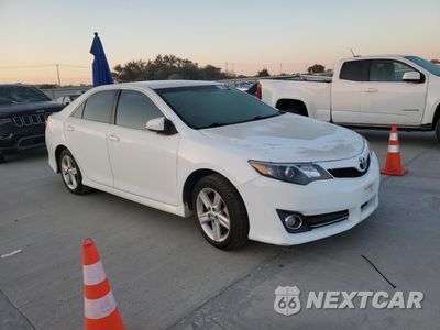 Czwarte zdjęcie samochodu z boku: 2014 TOYOTA CAMRY L VIN:4T1BF1FK7EU777776 - miniatura