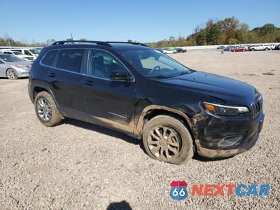 Czwarte zdjęcie samochodu z boku: 2022 JEEP CHEROKEE LATITUDE LUX VIN:1C4PJMMX7ND511912 - miniatura