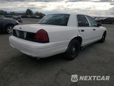 Trzecie zdjęcie samochodu z tyłu: 2001 FORD CROWN VICTORIA POLICE INTERCEPTOR VIN:2FAFP71W91X192934 - miniatura