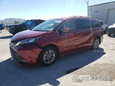 2025 TOYOTA SIENNA XLE 5TDJRKEC8SS271655 - główne zdjęcie licytacji z USA - miniatura