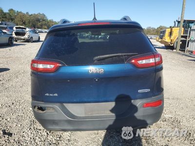 Zdjęcie 6 z 14 samochodu: 2018 JEEP CHEROKEE LATITUDE VIN:1C4PJMCX0JD517580 - miniatura