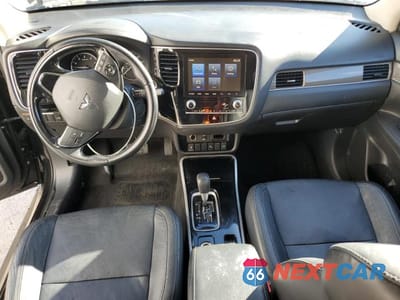 Zdjęcie 8 z 14 samochodu: 2020 MITSUBISHI OUTLANDER SE VIN:JA4AZ3A35LZ020209 - miniatura