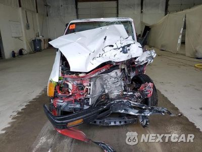 Piąte zdjęcie samochodu w środku: 1988 TOYOTA PICKUP 1/2 TON RN50 VIN:JT4RN50A4J5168548 - miniatura