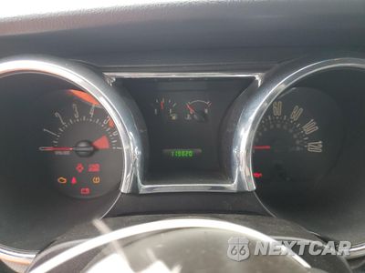 Zdjęcie 9 z 14 samochodu: 2008 FORD MUSTANG VIN:1ZVHT84N985119112 - miniatura