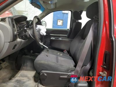 Zdjęcie 7 z 12 samochodu: 2013 CHEVROLET SILVERADO K2500 HEAVY DUTY VIN:1GC2KVCG6DZ109105 - miniatura