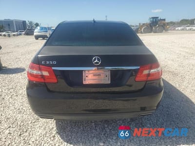 Zdjęcie 6 z 12 samochodu: 2010 MERCEDES-BENZ E 350 VIN:WDDHF5GB4AA067451 - miniatura