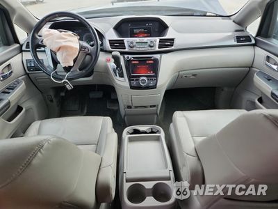 Zdjęcie 8 z 14 samochodu: 2016 HONDA ODYSSEY EXL VIN:5FNRL5H61GB004705 - miniatura