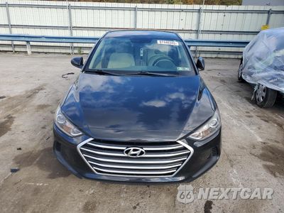 Piąte zdjęcie samochodu w środku: 2017 HYUNDAI ELANTRA SE VIN:5NPD84LFXHH116340 - miniatura