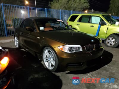 Czwarte zdjęcie samochodu z boku: 2012 BMW 135 I VIN:WBAUN7C53CVM25798 - miniatura