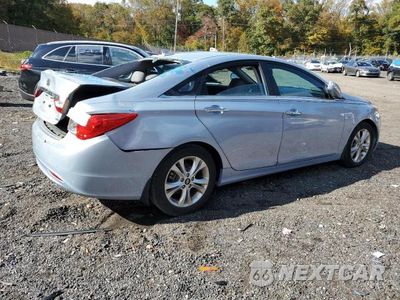 Trzecie zdjęcie samochodu z tyłu: 2013 HYUNDAI SONATA SE VIN:5NPEC4ACXDH613622 - miniatura