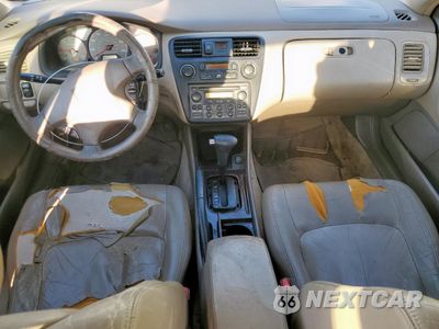 Zdjęcie 8 z 12 samochodu: 2000 HONDA ACCORD EX VIN:1HGCG1657YA098436 - miniatura