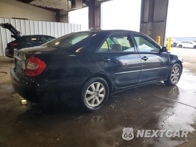 Trzecie zdjęcie samochodu z tyłu: 2004 TOYOTA CAMRY LE VIN:4T1BF30K94U074358 - miniatura