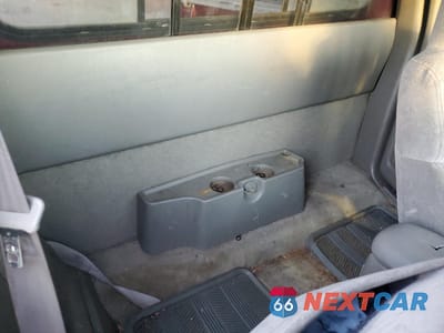 Zdjęcie 10 z 12 samochodu: 2001 CHEVROLET S TRUCK S10 VIN:1GCDT19W018143250 - miniatura