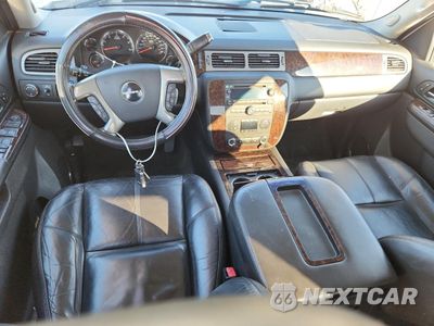 Zdjęcie 8 z 12 samochodu: 2011 GMC SIERRA K1500 DENALI VIN:3GTP2XE26BG309479 - miniatura