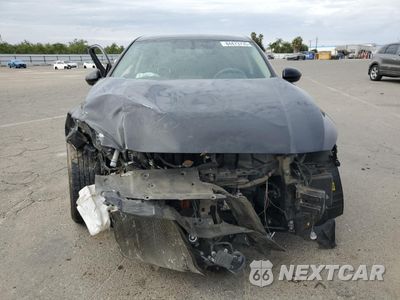 Piąte zdjęcie samochodu w środku: 2019 NISSAN ALTIMA S VIN:1N4BL4BV9KC221930 - miniatura