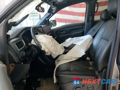 Zdjęcie 7 z 12 samochodu: 2019 NISSAN TITAN SV VIN:1N6AA1E50KN513764 - miniatura