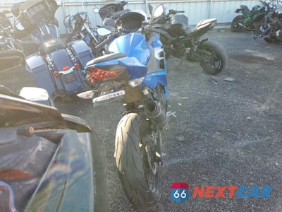 Czwarte zdjęcie samochodu z boku: 2018 KAWASAKI EX400 VIN:JKAEXKH1XJDA07720 - miniatura