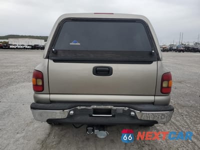 Zdjęcie 6 z 12 samochodu: 2001 GMC NEW SIERRA K1500 VIN:2GTEK19T911223999 - miniatura