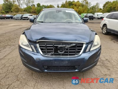 Piąte zdjęcie samochodu w środku: 2011 VOLVO XC60 3.2 VIN:YV4940DZ5B2154289 - miniatura