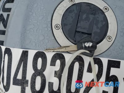 Zdjęcie 8 z 10 samochodu: 2022 SUZUKI GSX-R600 VIN:JS1GN7FAXN7100320 - miniatura