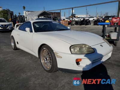 Czwarte zdjęcie samochodu z boku: 1994 TOYOTA SUPRA SPORT ROOF VIN:JT2JA82J4R0013622 - miniatura
