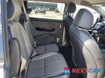 Zdjęcie 11 z 14 samochodu: 2016 KIA SEDONA EX VIN:KNDMC5C15G6170792 - miniatura