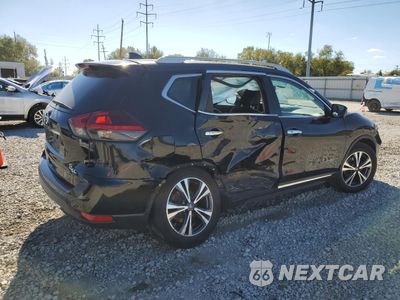 Trzecie zdjęcie samochodu z tyłu: 2018 NISSAN ROGUE S VIN:5N1AT2MT1JC812074 - miniatura