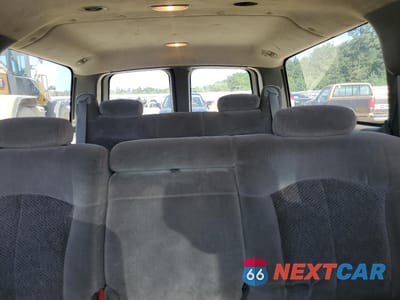 Zdjęcie 10 z 14 samochodu: 2002 CHEVROLET SUBURBAN C1500 VIN:1GNEC16Z72J175777 - miniatura