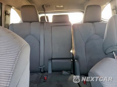 Zdjęcie 10 z 14 samochodu: 2021 TOYOTA HIGHLANDER L VIN:5TDZZRAH6MS530448 - miniatura
