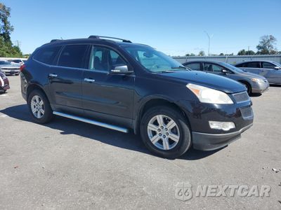 Czwarte zdjęcie samochodu z boku: 2011 CHEVROLET TRAVERSE LT VIN:1GNKRGEDXBJ411252 - miniatura