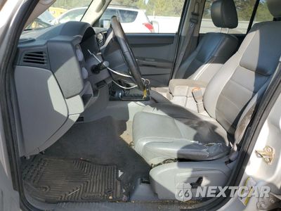 Zdjęcie 7 z 13 samochodu: 2007 JEEP COMMANDER VIN:1J8HG48P47C591541 - miniatura