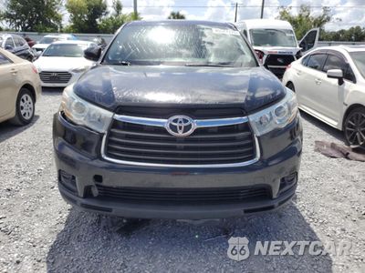 Piąte zdjęcie samochodu w środku: 2016 TOYOTA HIGHLANDER LE VIN:5TDZARFH9GS019711 - miniatura