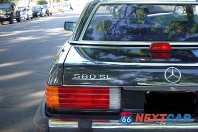 Zdjęcie 11 z 15 samochodu: 1986 MERCEDES-BENZ 560 SL VIN:WDBBA48D4GA047068 - miniatura