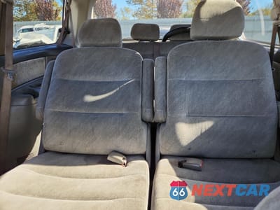 Zdjęcie 10 z 13 samochodu: 2001 HONDA ODYSSEY EX VIN:2HKRL18671H602668 - miniatura