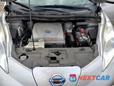 Zdjęcie 11 z 12 samochodu: 2013 NISSAN LEAF S VIN:1N4AZ0CP7DC415099 - miniatura