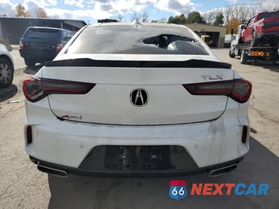 Zdjęcie 6 z 12 samochodu: 2022 ACURA TLX TECH A VIN:19UUB5F50NA000286 - miniatura