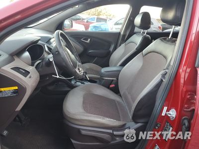 Zdjęcie 7 z 14 samochodu: 2012 HYUNDAI TUCSON GLS VIN:KM8JU3ACXCU459824 - miniatura