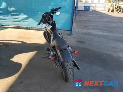 Czwarte zdjęcie samochodu z boku: 2016 HARLEY-DAVIDSON XL883 IRON 883 VIN:1HD4LE236GC413884 - miniatura