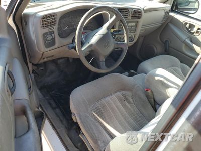 Zdjęcie 8 z 15 samochodu: 2002 CHEVROLET S TRUCK S10 VIN:1GCCS19W528185316 - miniatura