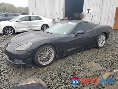 2006 CHEVROLET CORVETTE 1G1YY25U565113076 - główne zdjęcie licytacji z USA - miniatura