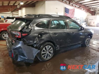 Trzecie zdjęcie samochodu z tyłu: 2021 SUBARU OUTBACK VIN:4S4BTAAC5M3197374 - miniatura