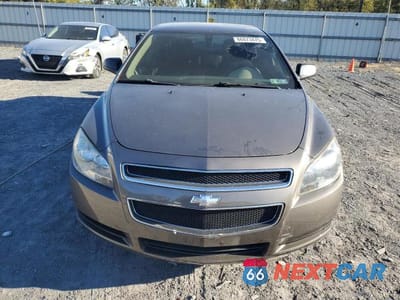 Piąte zdjęcie samochodu w środku: 2011 CHEVROLET MALIBU LS VIN:1G1ZB5E16BF345946 - miniatura